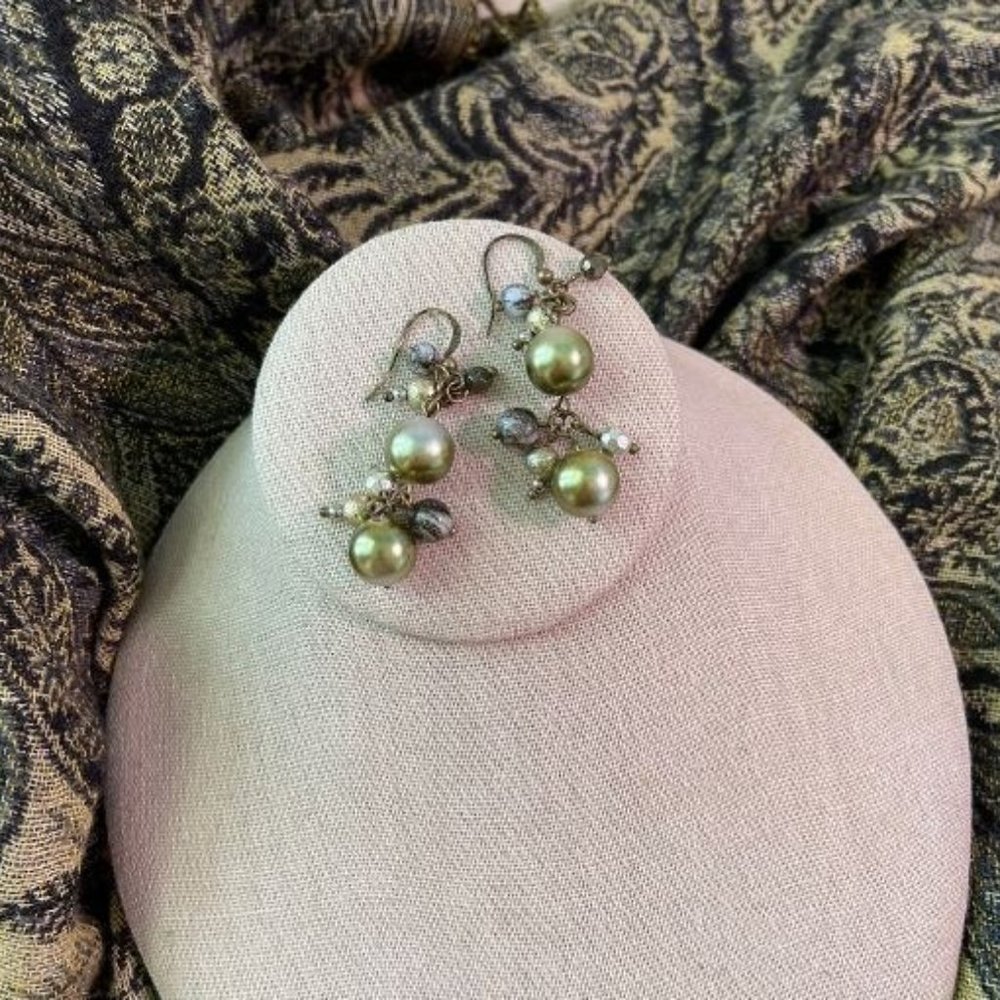 Pretty Green Dangle Earrings